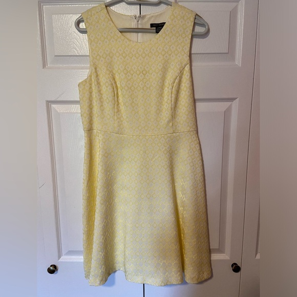 Suzy Shier Dress - Picture 1 of 2